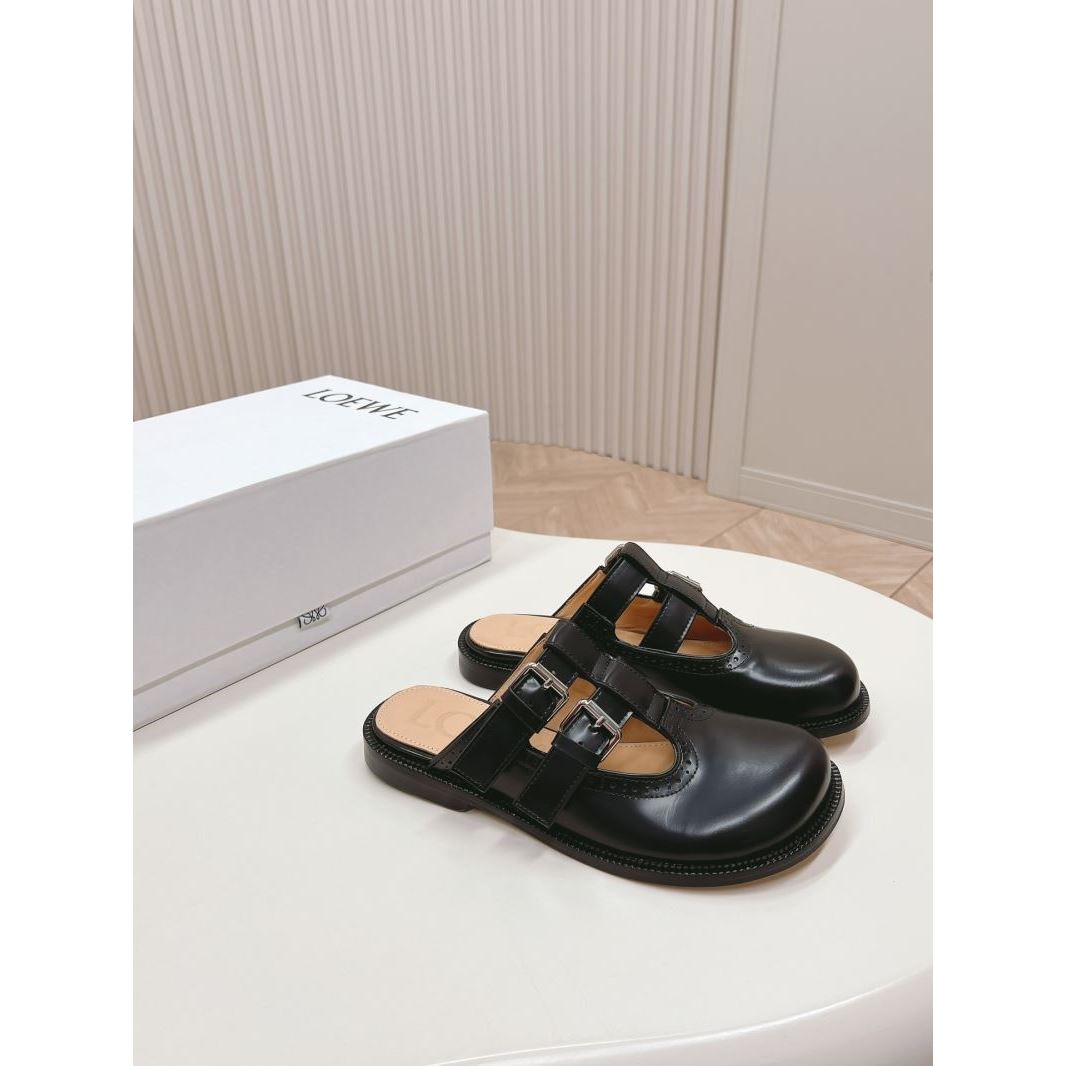 Loewe Sandals - Click Image to Close